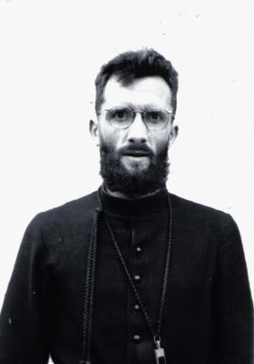 Ein Portraitfoto von P. Michel Coquelet OMI.